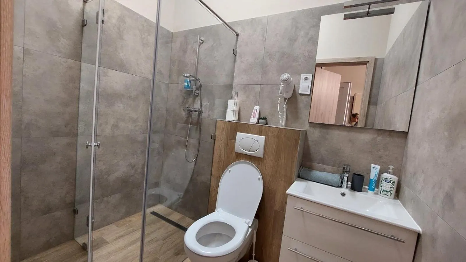 Foeldvary 3In1 Apartments 세게드