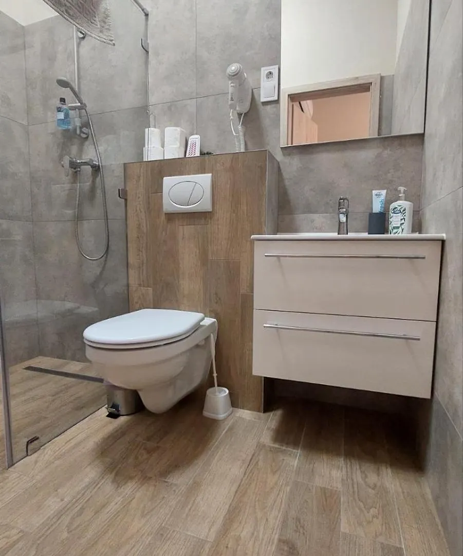 Foeldvary 3In1 Apartments 세게드 0*,  헝가리