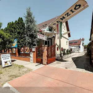 Pilota Panzio Couette-café